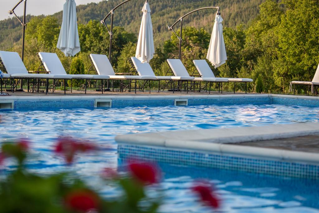 Family Hotel Strannopriemnitza Oreshak (Lovech) Exterior foto